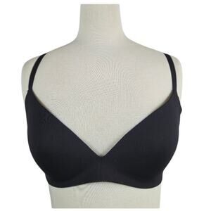 Lululemon Take Shape Bra Black Size 34C